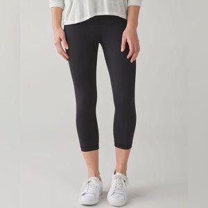 Lululemon Wunder Under Crop, High-Rise, Black, Size 8